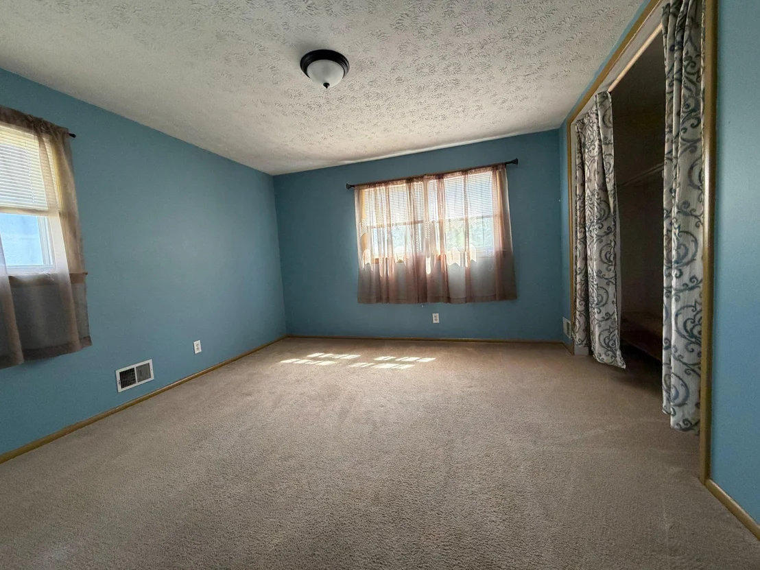 Photo of 1344 MARTIN DRIVE