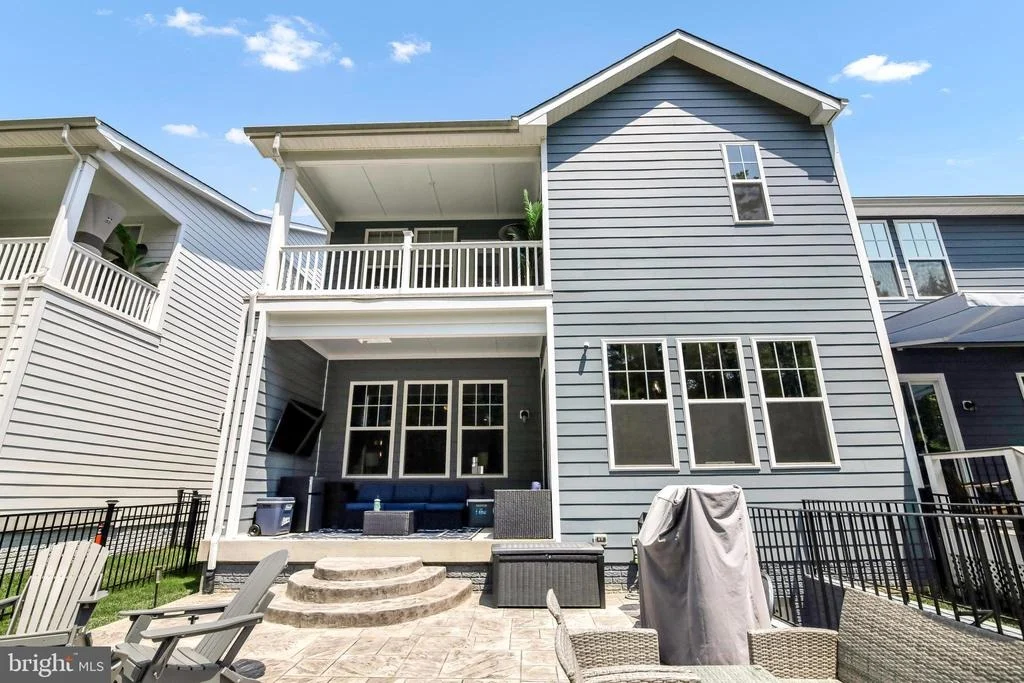 Photo of 18110 MOSS GARDEN ROAD