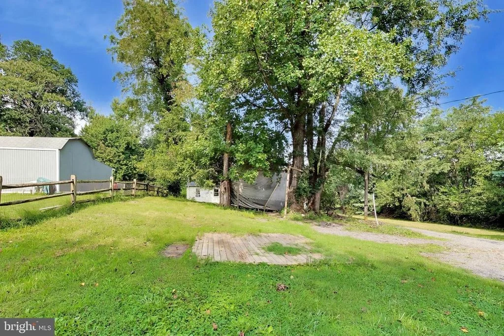 Photo of 16008 BATSON ROAD