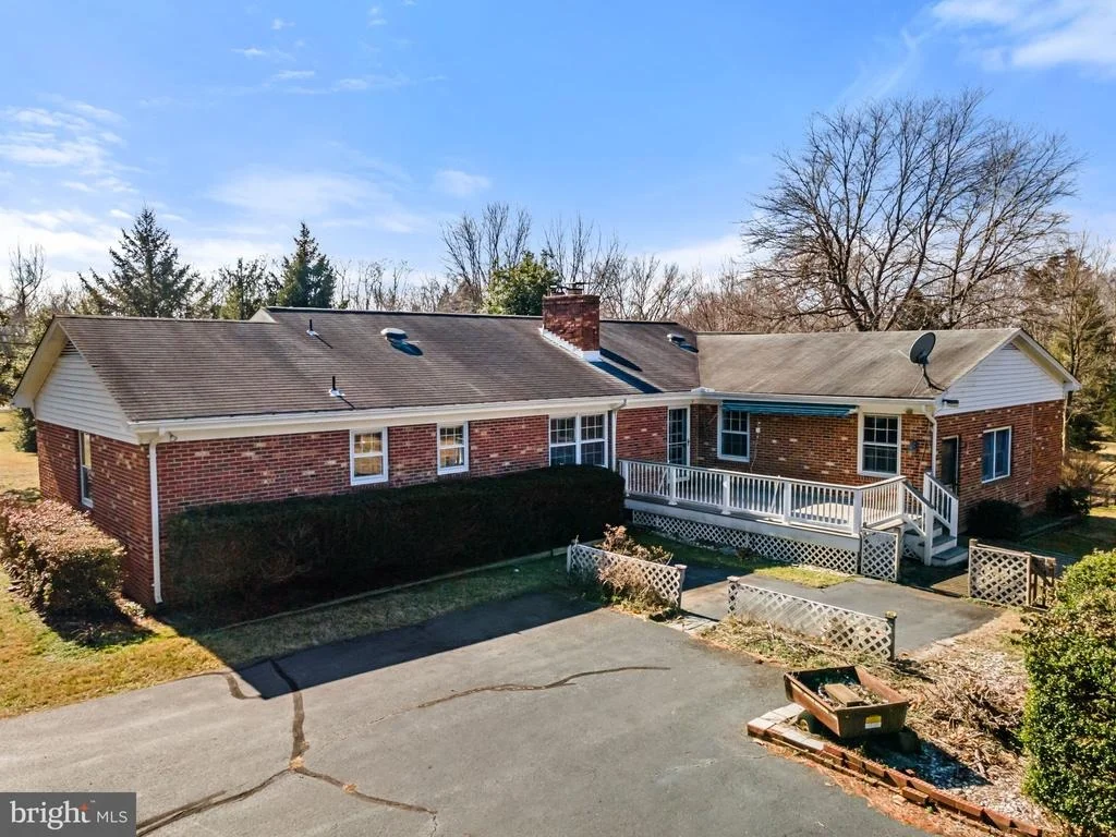 Photo of 19261 BRANDY ROAD
