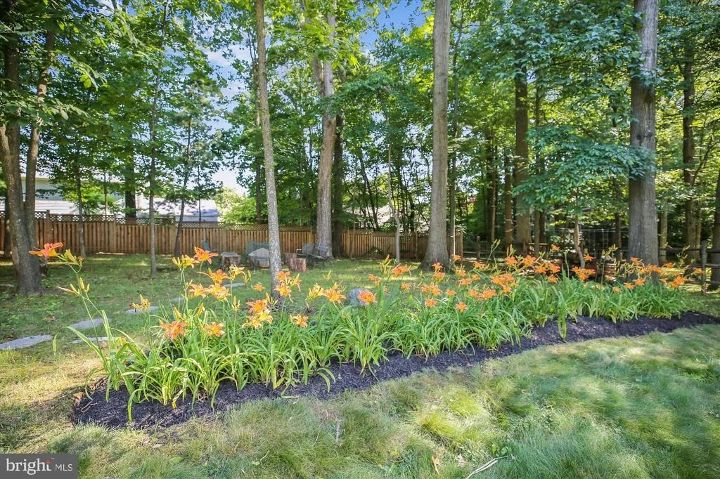 Photo of 16613 BETHAYRES ROAD
