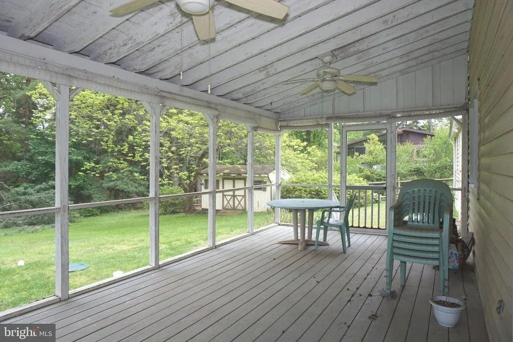 Photo of 1304 CHEZ COURT