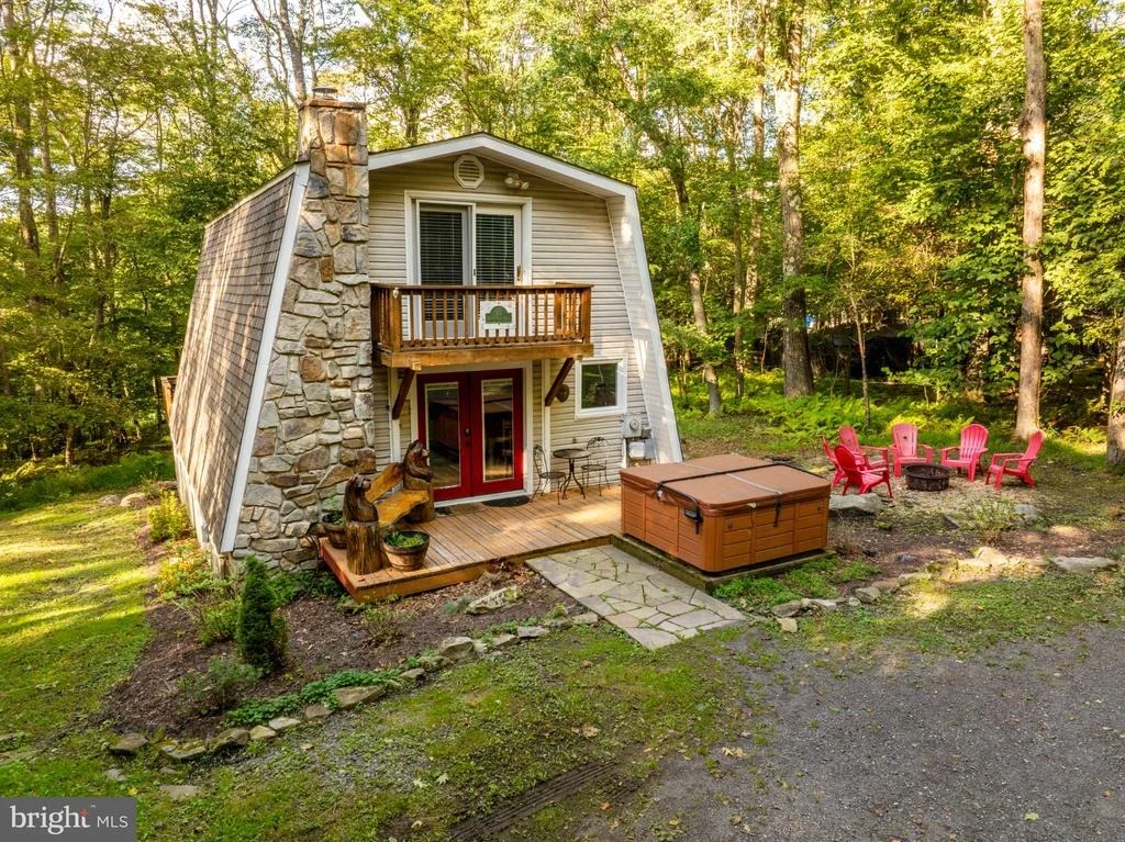 Photo of 80 N RIDGE ROAD
