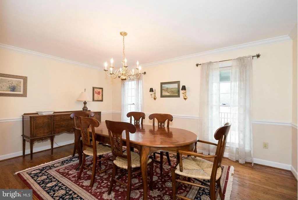 Photo of 9417 THORNEDIKE DRIVE