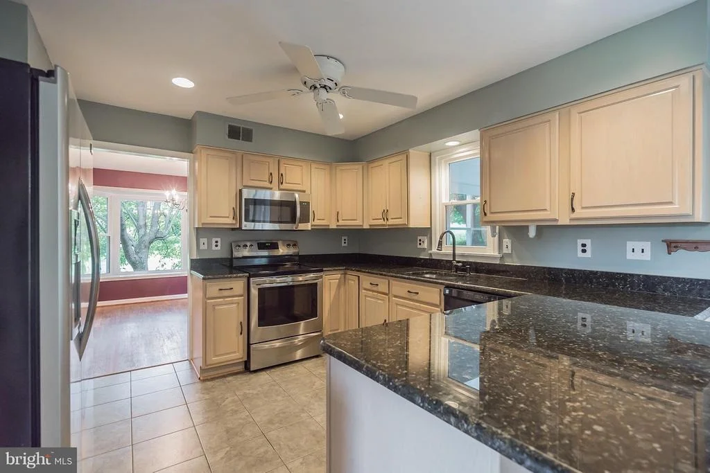 Photo of 9448 LOVAT ROAD