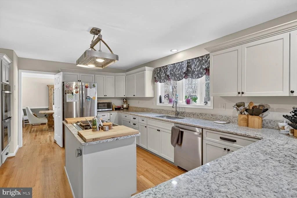 Photo of 2036 MAYFLOWER DRIVE