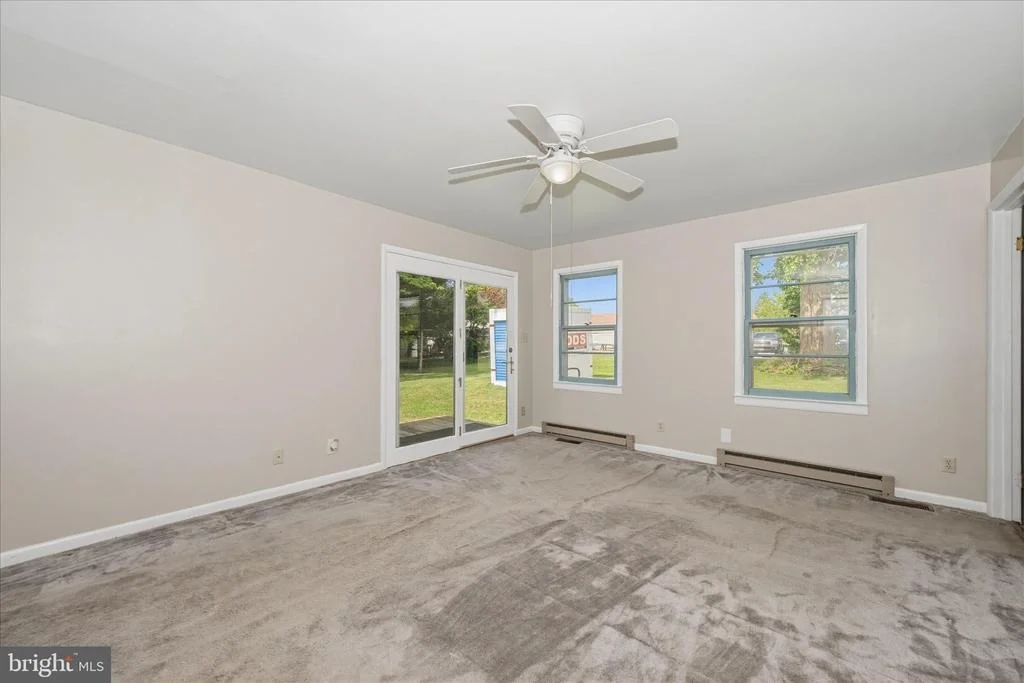 Photo of 7 DELLA LANE