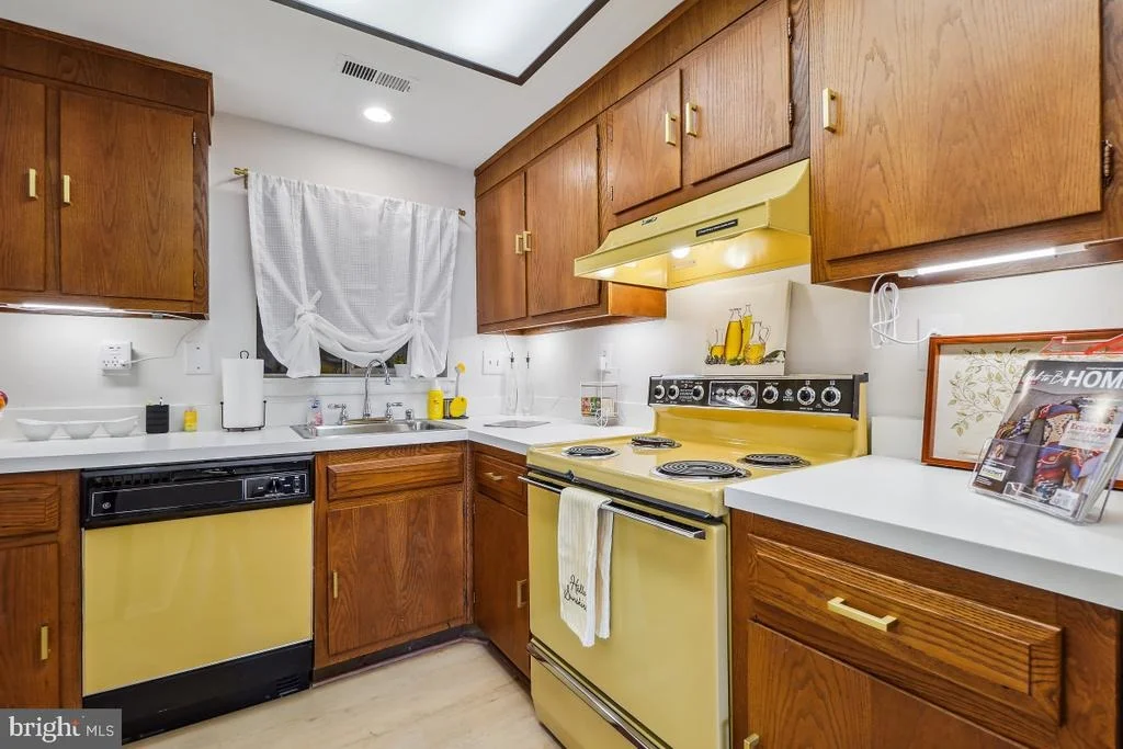 Photo of Unit 153E at 3500 FOREST EDGE DRIVE