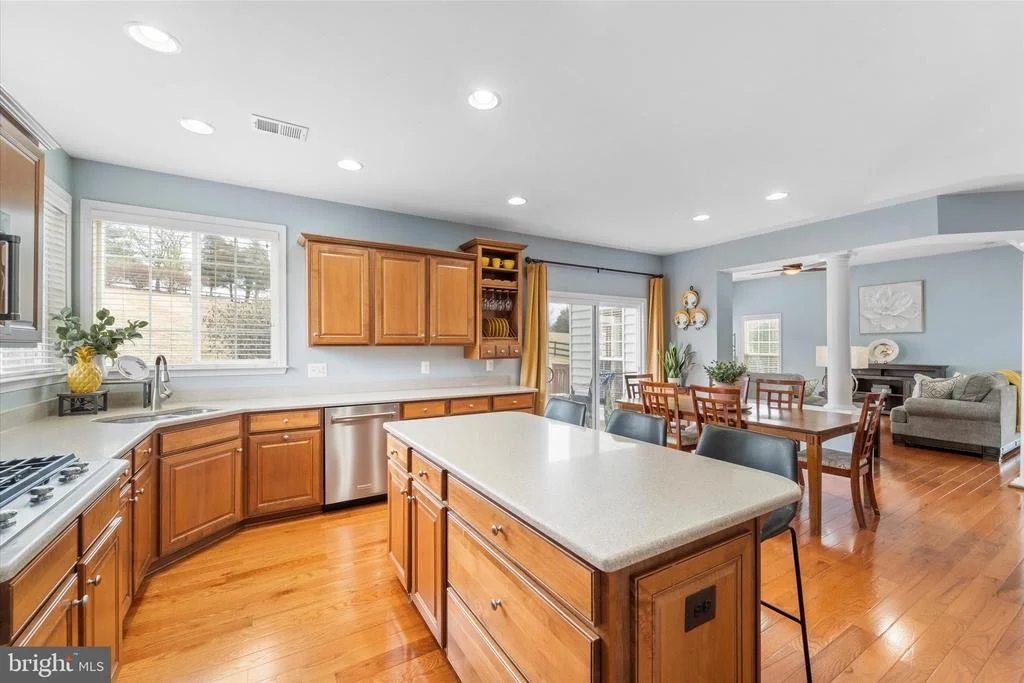 Photo of 6909 MILL VALLEY DRIVE