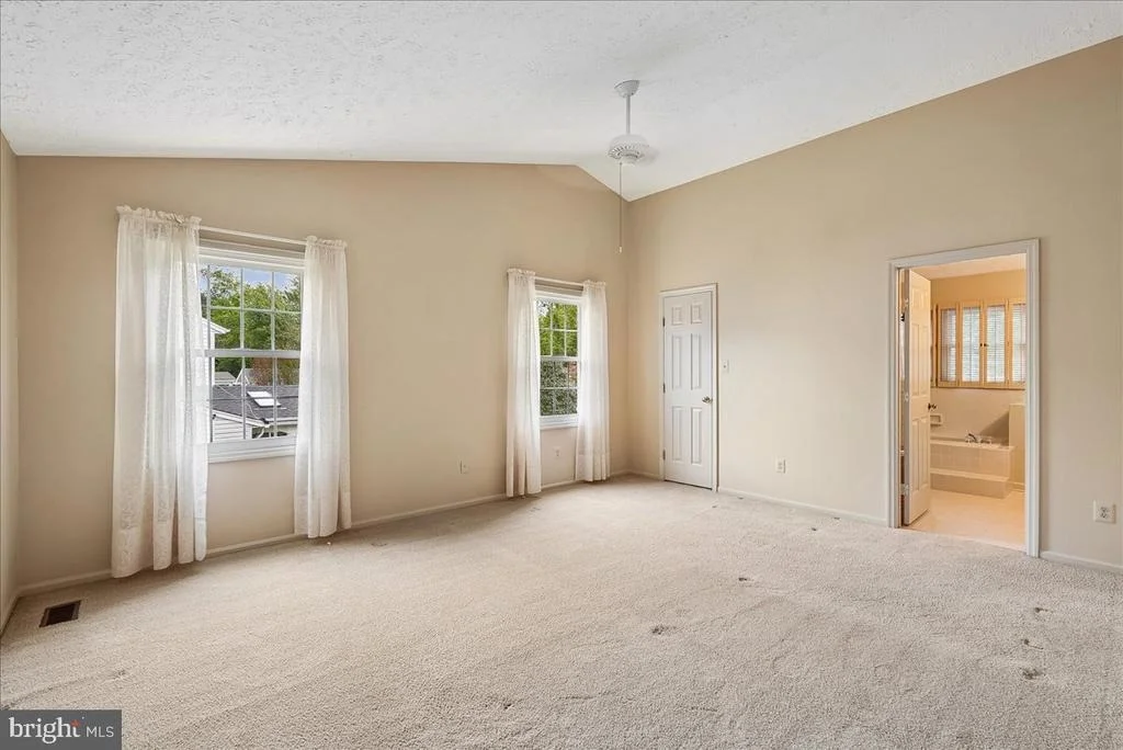 Photo of 12651 THUNDER CHASE DRIVE