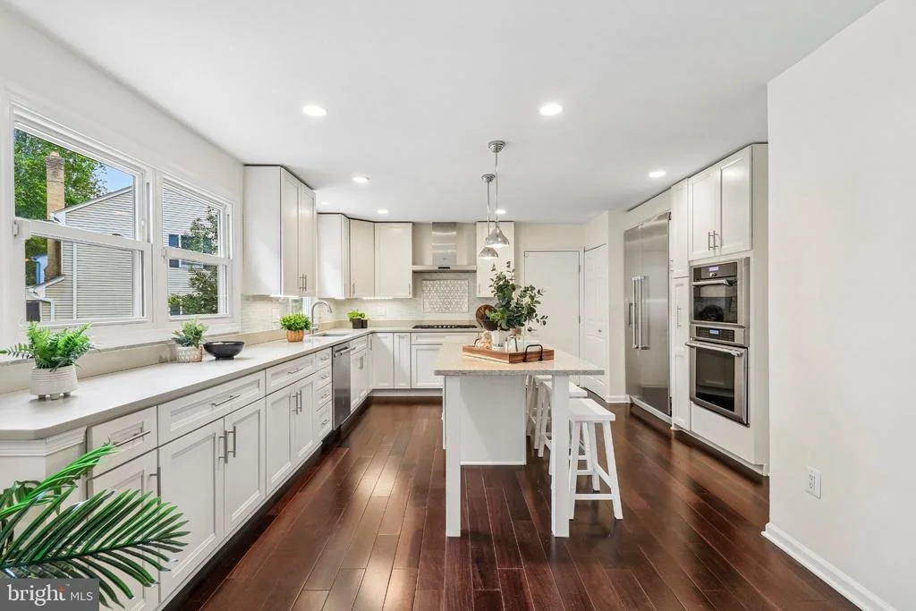 Photo of 11400 SYMPHONY WOODS LANE