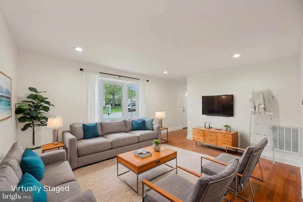 Photo of 1844 MILLSTREAM DRIVE