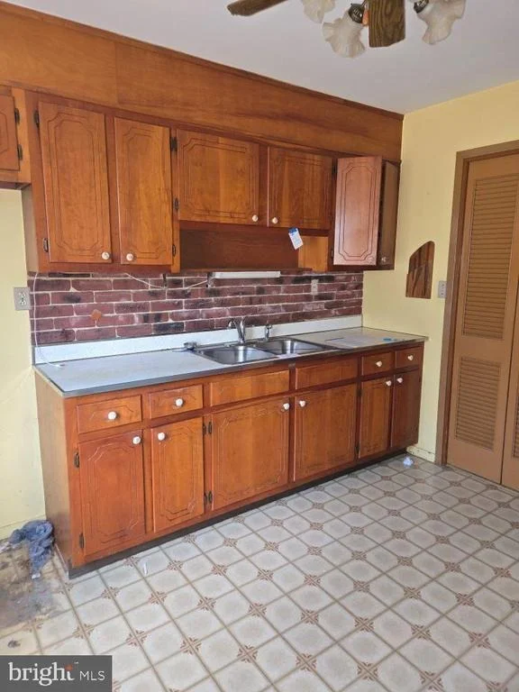 Photo of 2034 CHERRY COURT