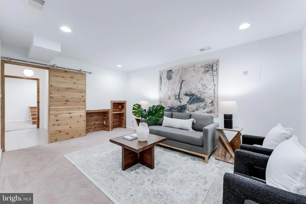 Photo of 11205 WEDGE DRIVE