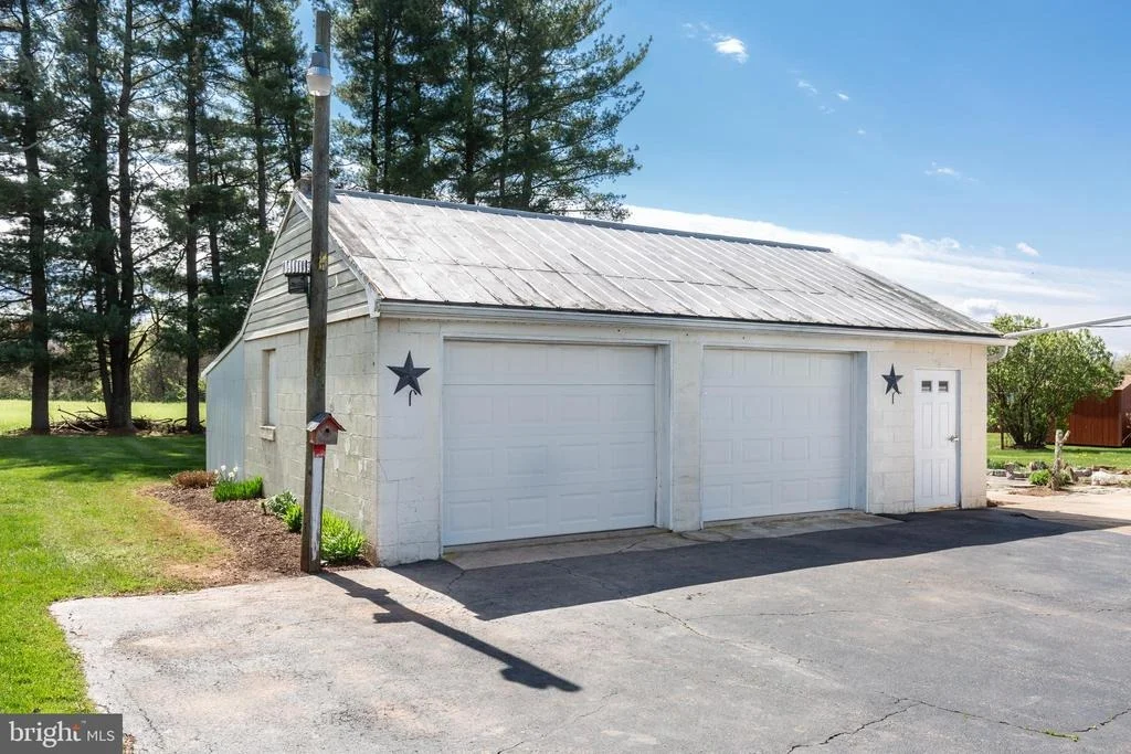 Photo of 4625 PINEY CREEK ROAD