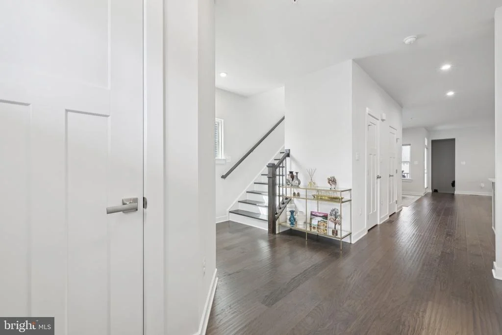 Photo of 6604 RIVER BIRCH ROAD
