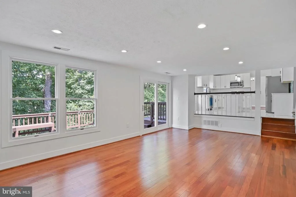 Photo of 3006 MEMORY LANE