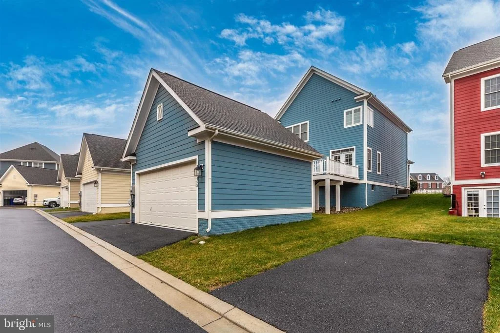 Photo of 3455 SUGARLOAF PARKWAY