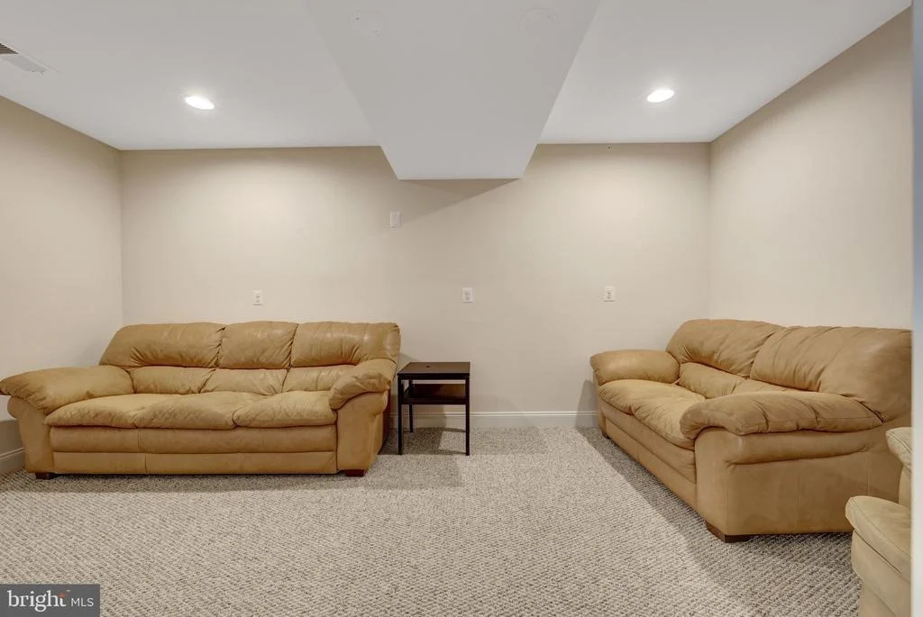 Photo of 24337 EAGLES LANDING PLACE