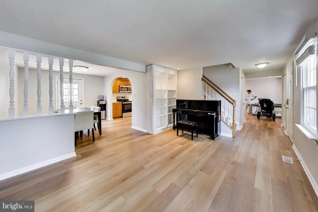 Photo of 9152 BURKE ROAD