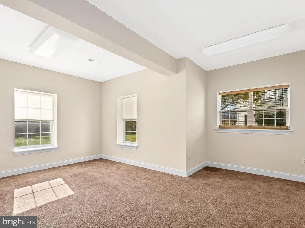 Photo of 2023 BUTTERFIELD OVAL