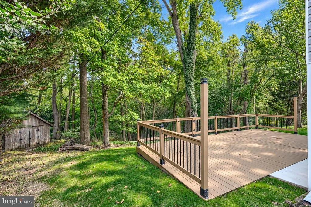 Photo of 1017 ROXLEIGH ROAD