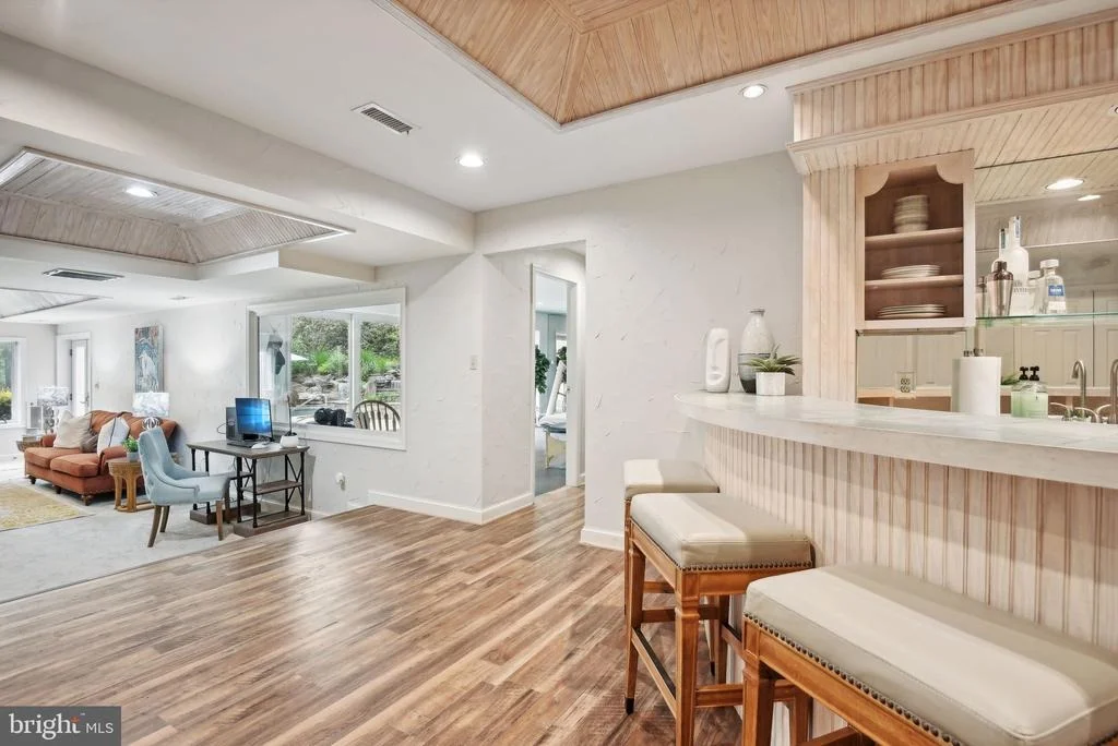 Photo of 9939 BENTCROSS DRIVE