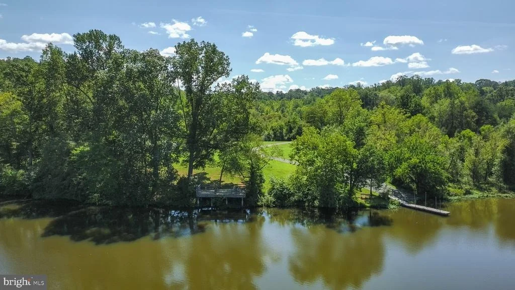 Photo of 11154 STONEBROOK DRIVE