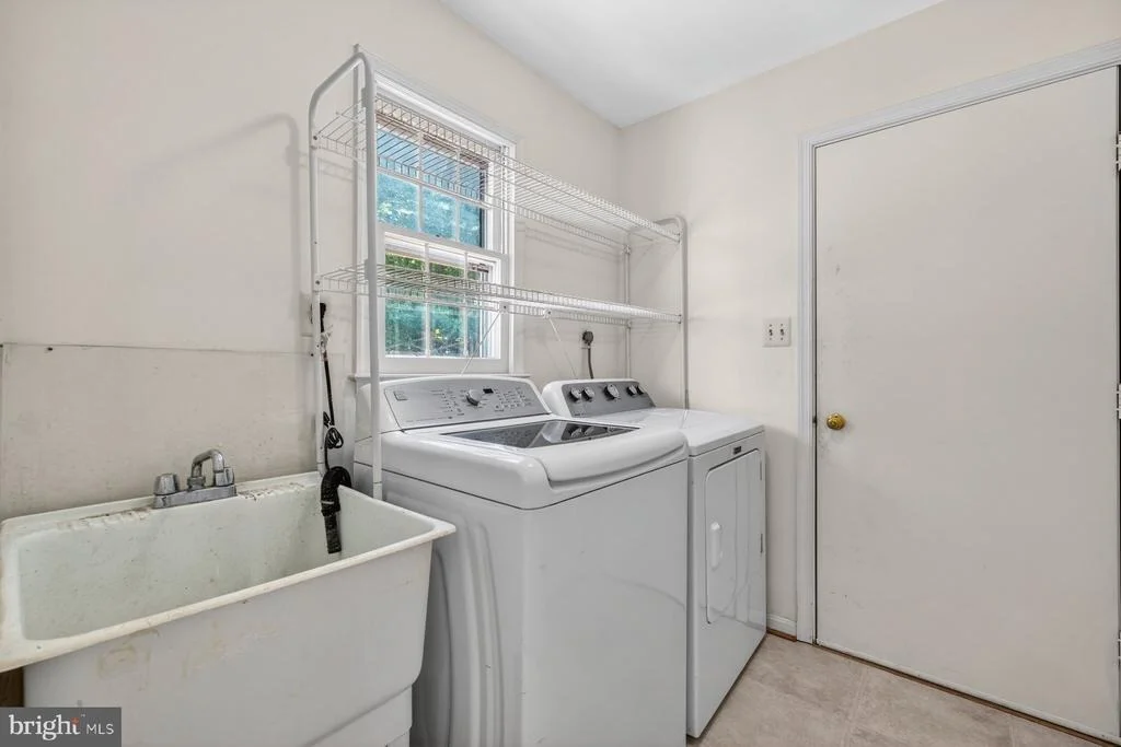 Photo of 15001 NOTLEY ROAD