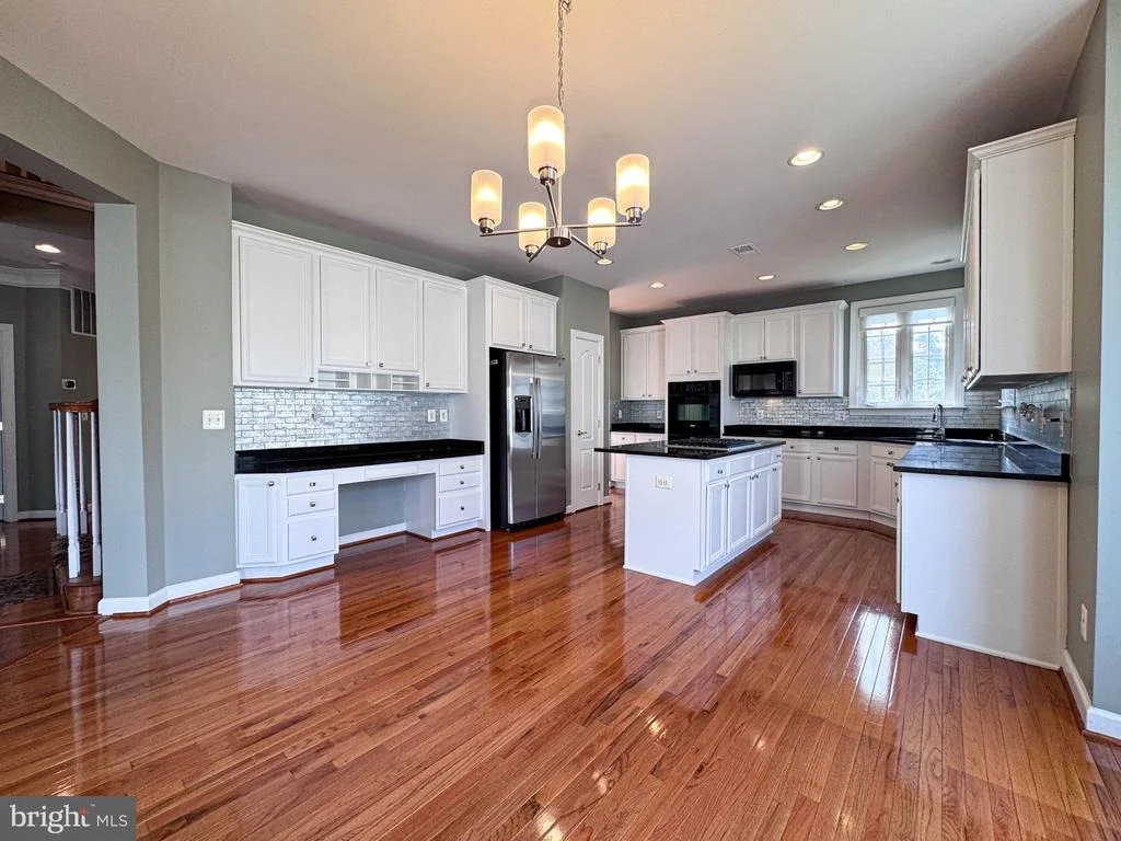 Photo of 22827 OAKGROVE ROAD