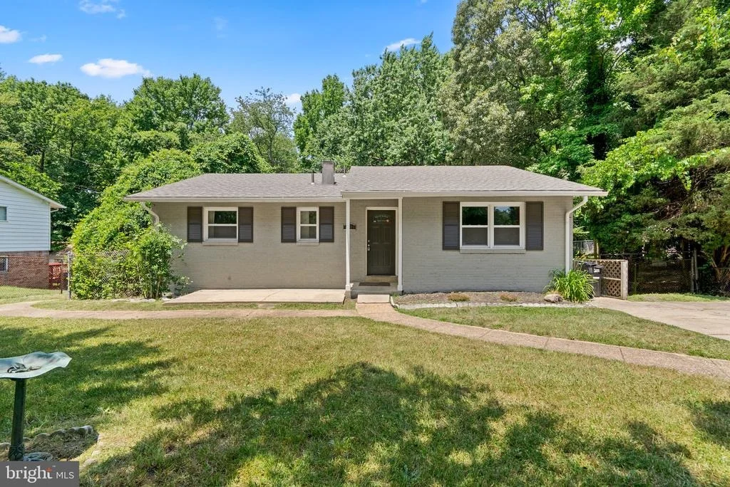 Photo of 5010 THUMAN DRIVE