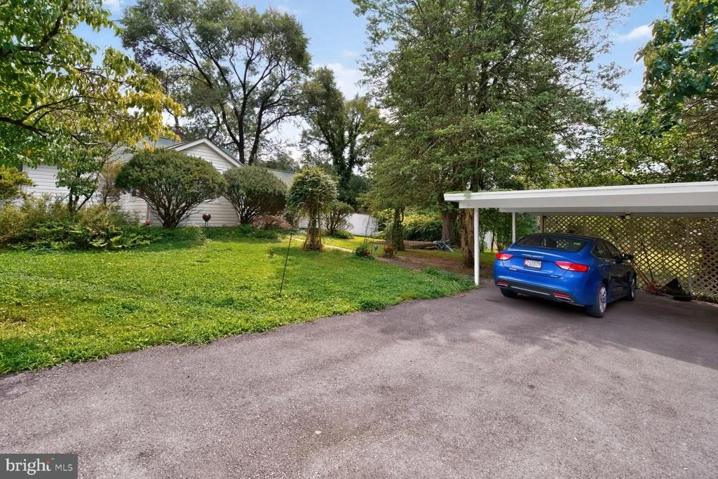 Photo of 311 BRYANTS NURSERY ROAD