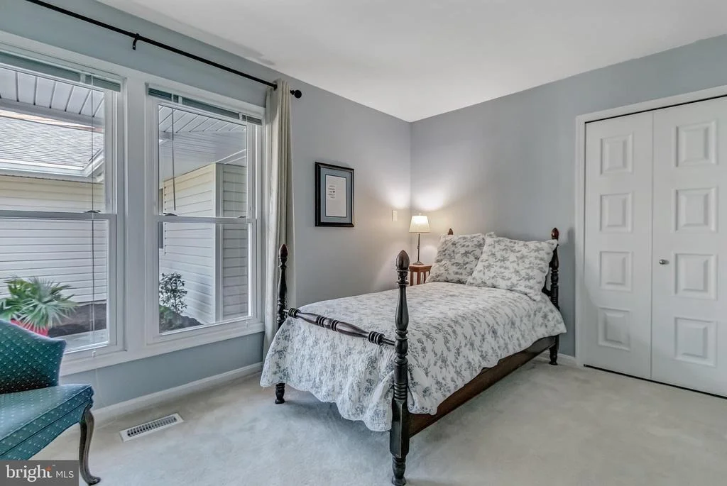 Photo of 13827 BEACON HOLLOW LANE