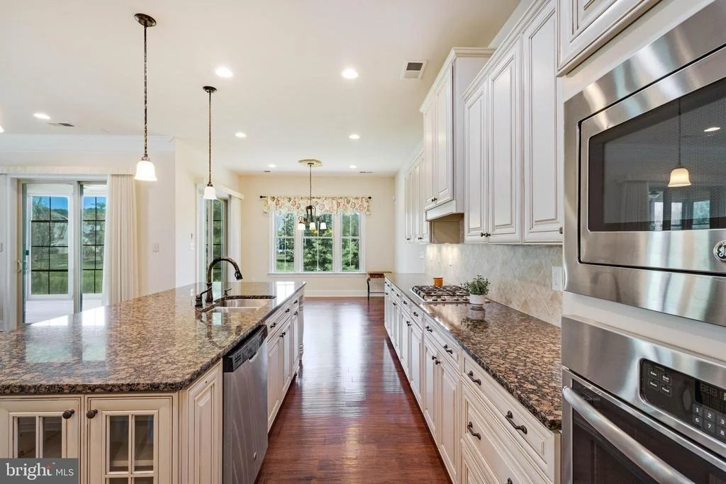Photo of 30578 SILVERTON ROAD