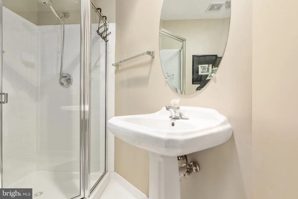 Photo of 7997 SEQUOIA PARK WAY