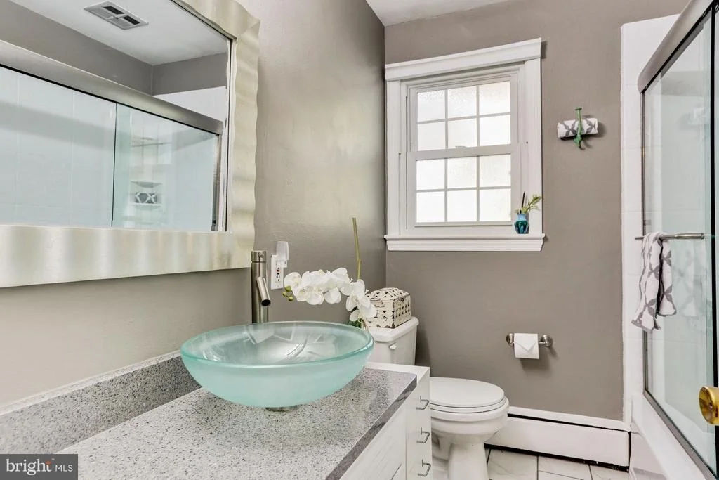 Photo of 18112 MUNCASTER ROAD