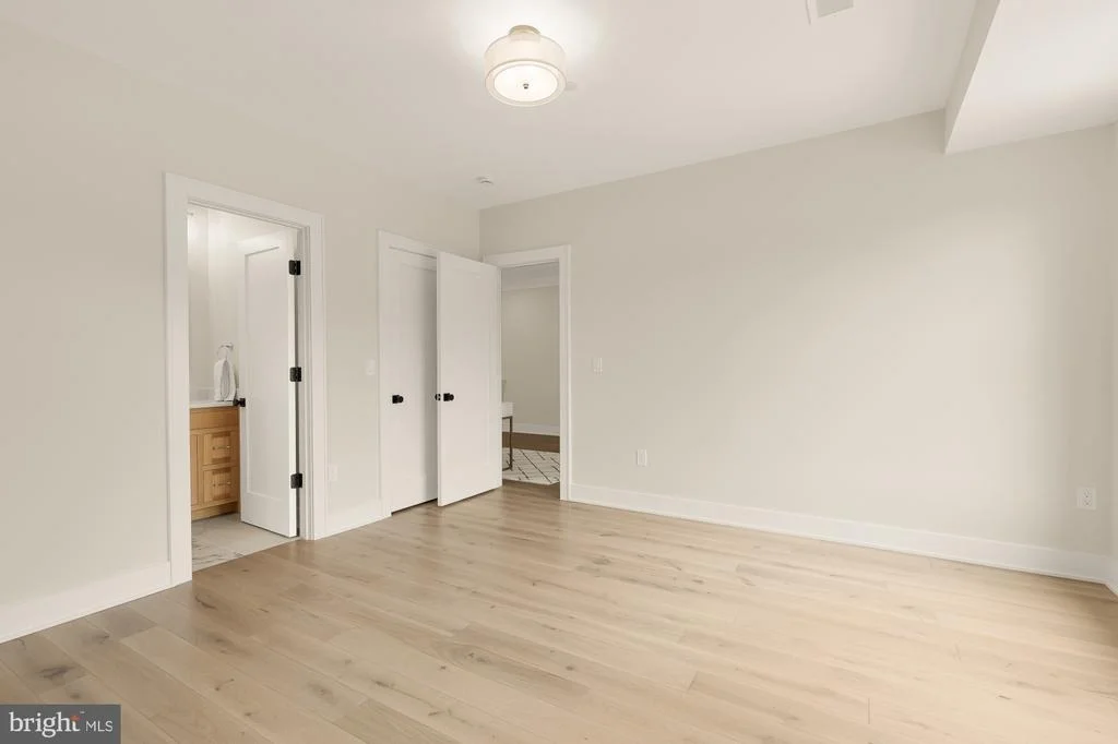 Photo of 9512 FOREST ROAD