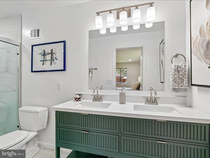 Photo of 903 ANNMORE DRIVE