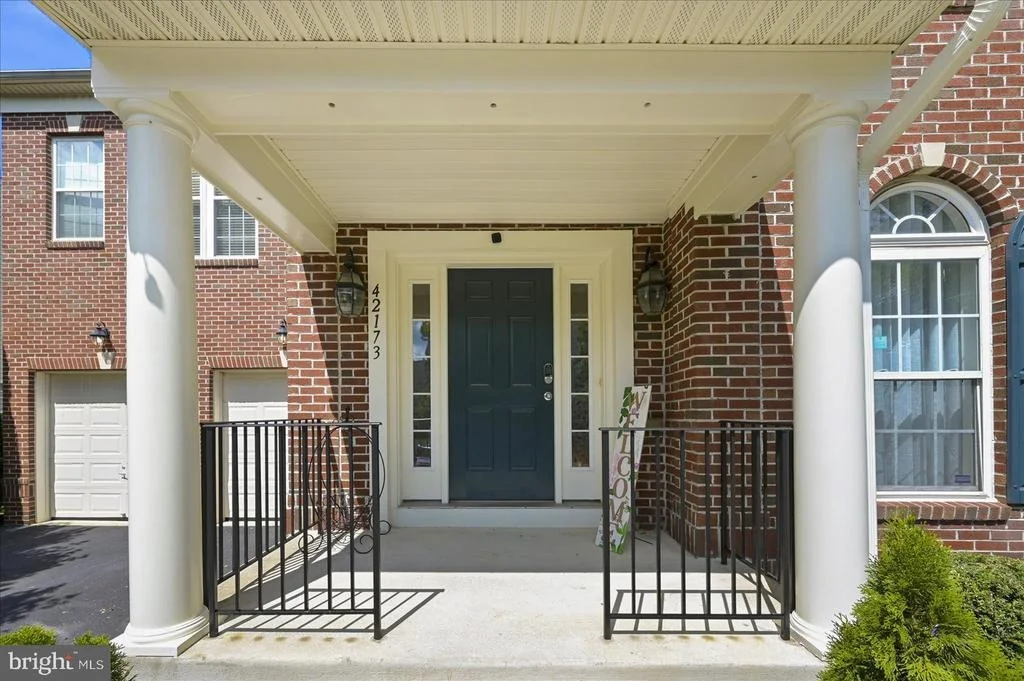 Photo of 42173 ST HUBERTS PLACE