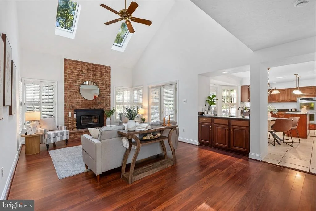 Photo of 11610 SILVERMAPLE COURT