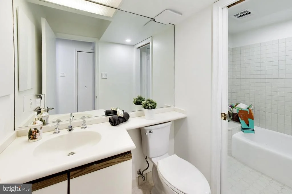 Photo of 4 ORCHARD WAY N