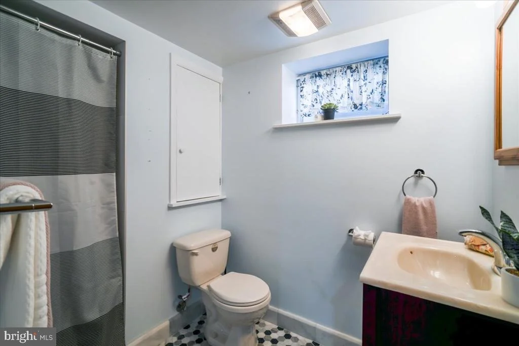 Photo of 10006 PORTLAND PLACE