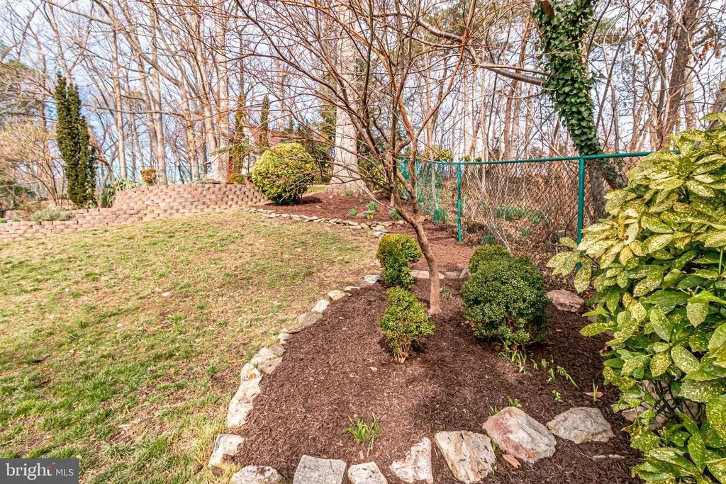 Photo of 919 JUNIPER PLACE