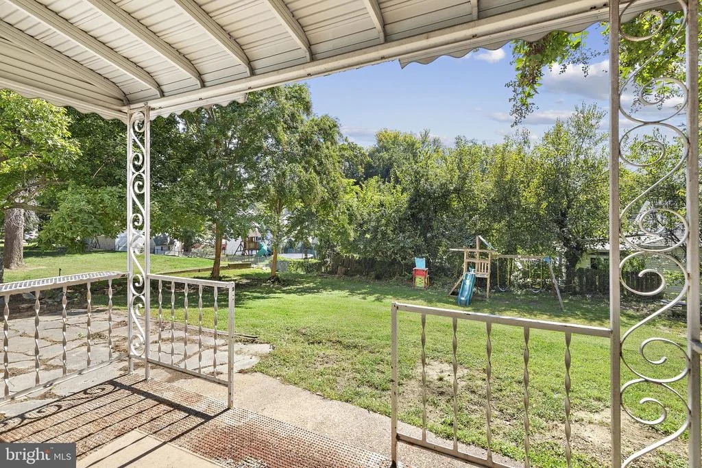 Photo of 4601 LINCOLN DRIVE