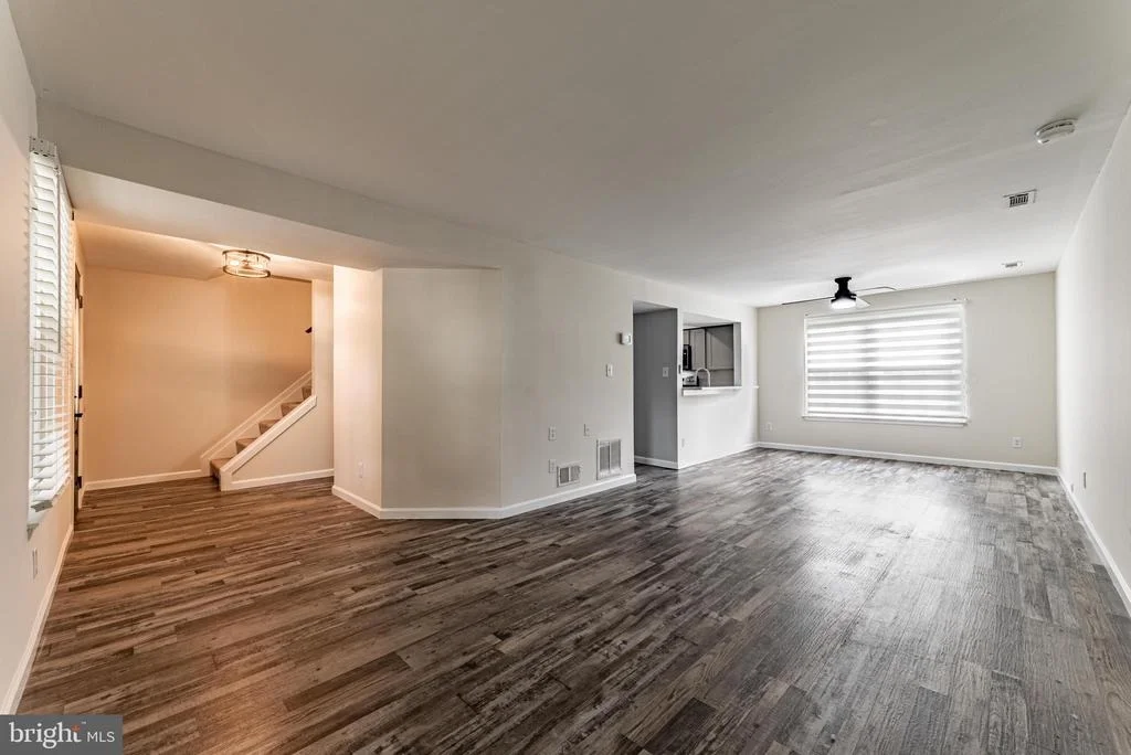 Photo of 8623 HEATHERMILL ROAD