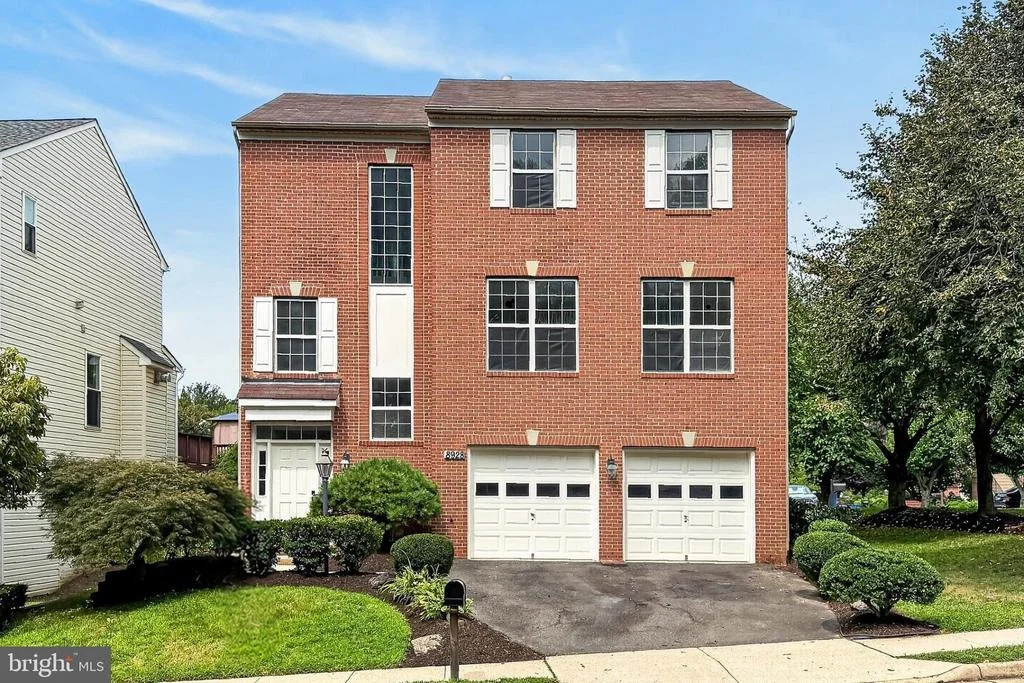 Photo of 8928 GARDEN GATE DRIVE