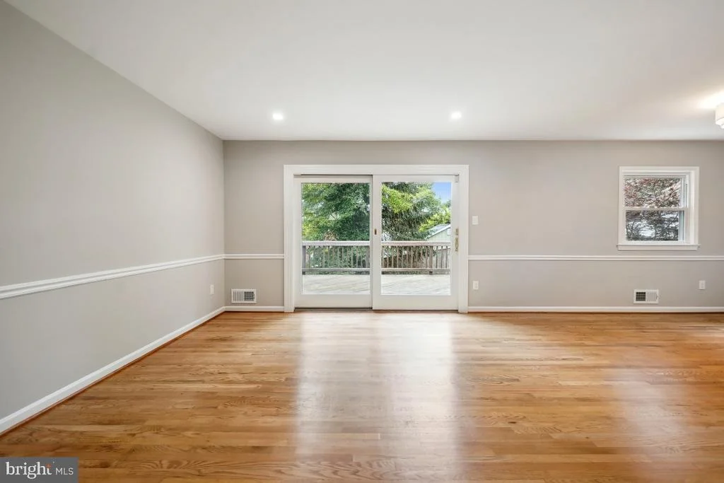 Photo of 1389 KIMBLEWICK ROAD