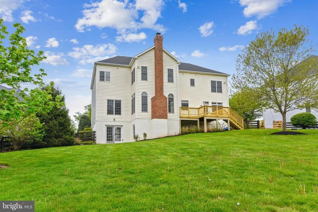 Photo of 24188 SPRING MEADOW CIRCLE