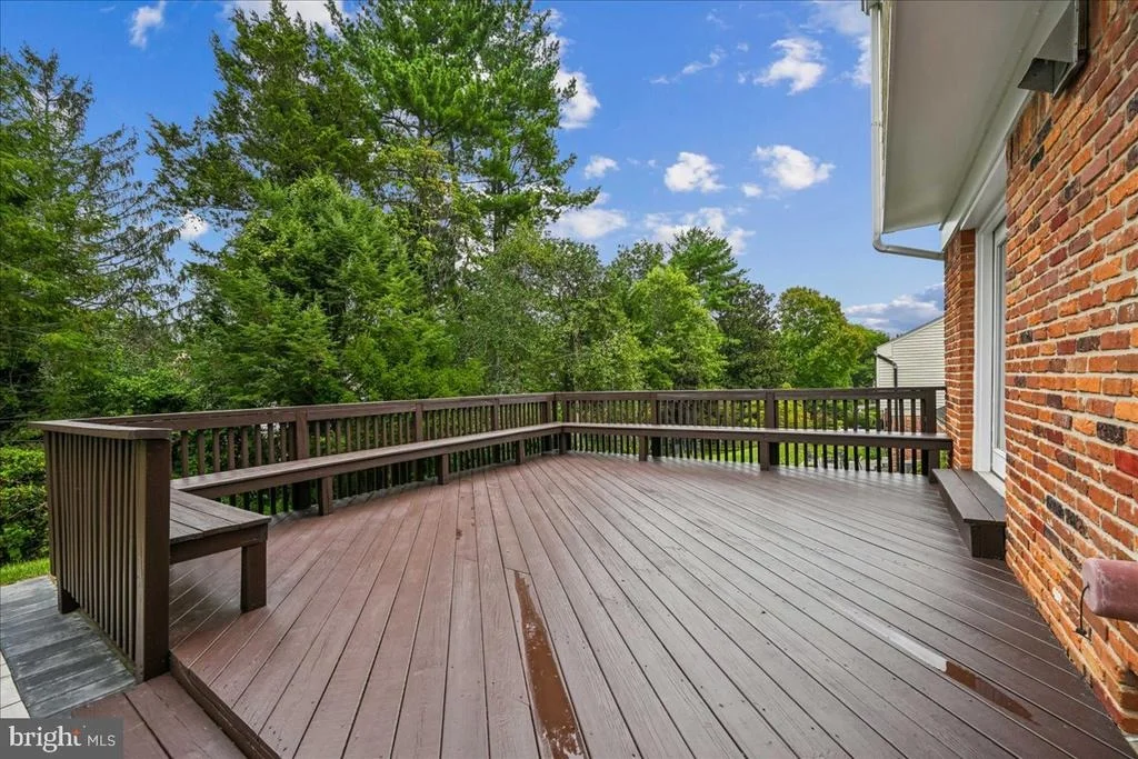 Photo of 8807 BELLS MILL ROAD