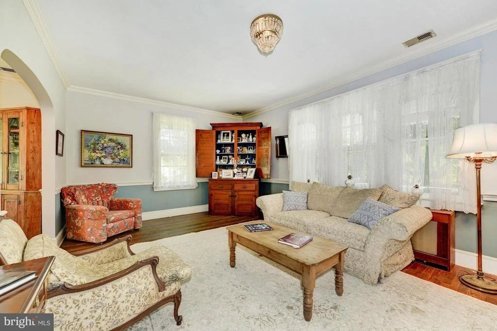 Photo of 4011 GALLOWS ROAD